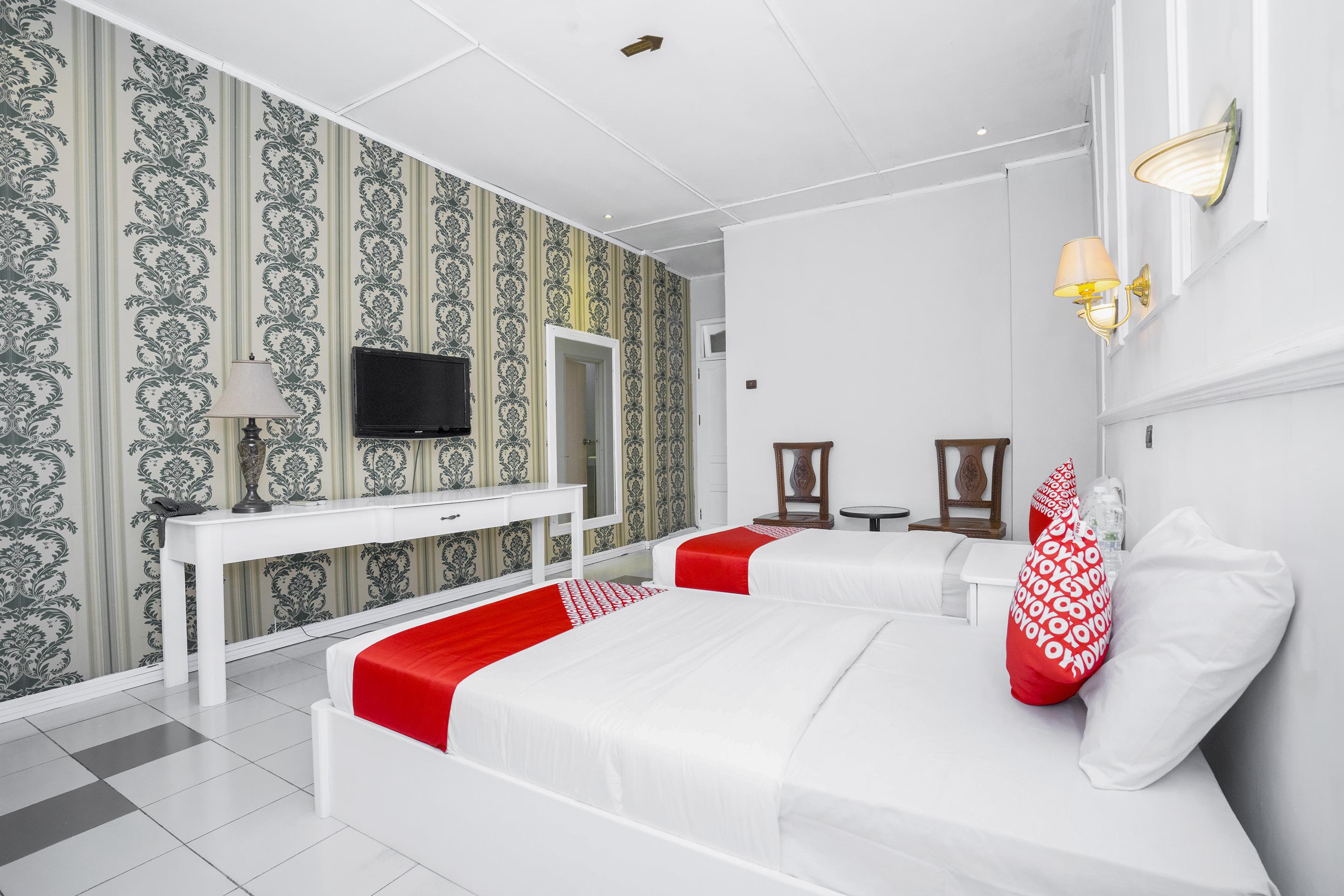 Urbanview Hotel Gading Kencana Samarinda By Reddoorz Exterior photo